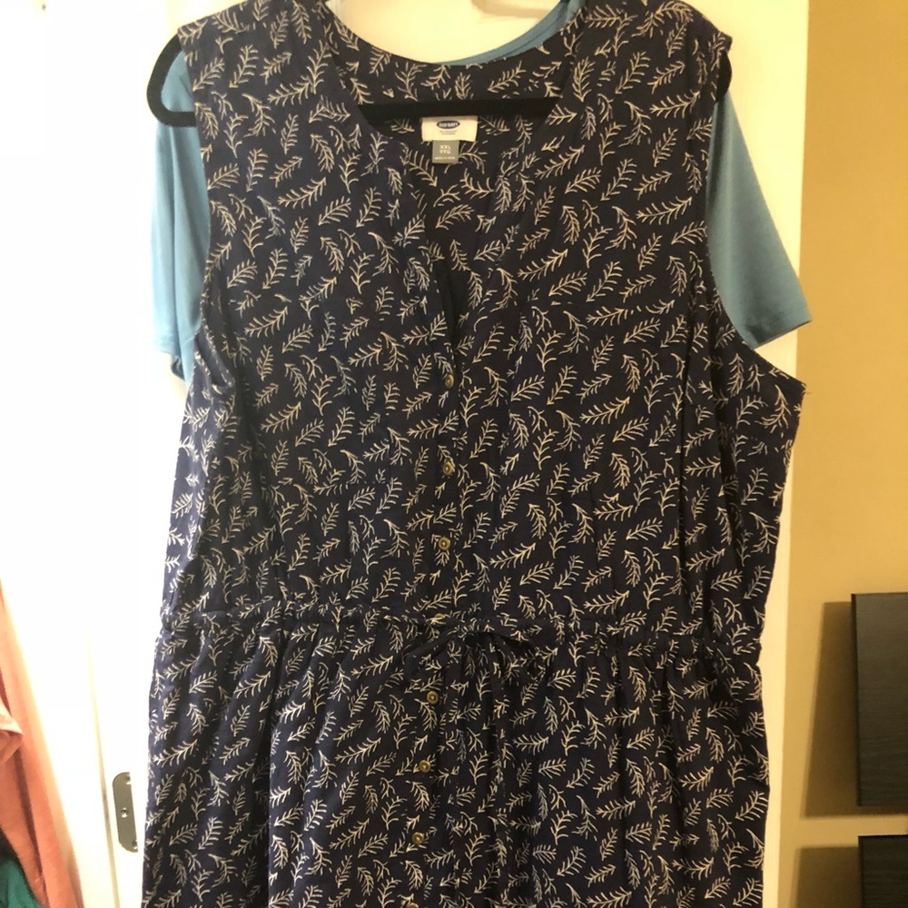 Patterned cinch waist midi dress